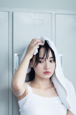 国产女人18毛片水真多18精品