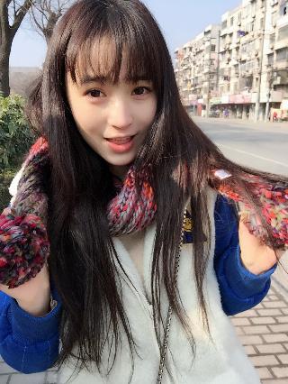 暴躁少女CSGO视频